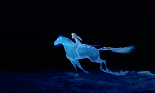 Elsa travelling on water to the new herself in Frozen and Frozen 2 parallels