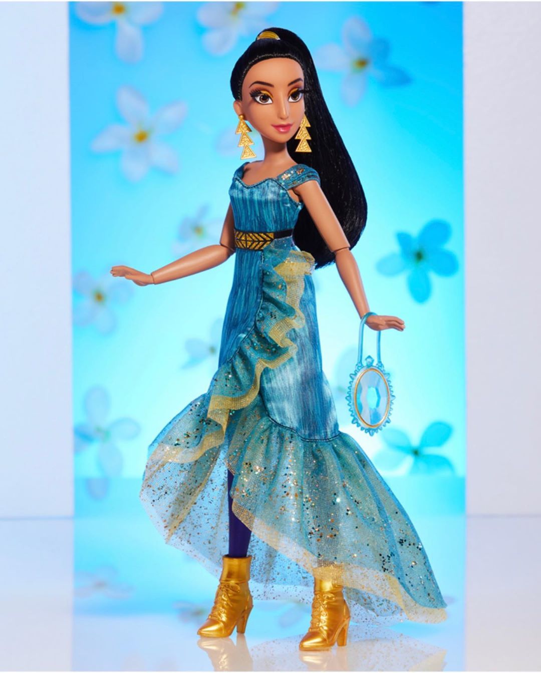 Promo images of Princess Jasmine and Aurora Style Series