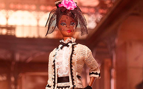 Promo images of Barbie Best To A Tea Silkstone dol