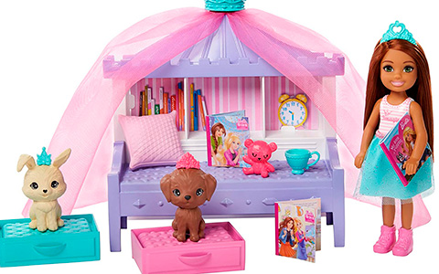 Barbie Princess Adventure Chelsea Sleepover with books and Pet Castle doll sets
