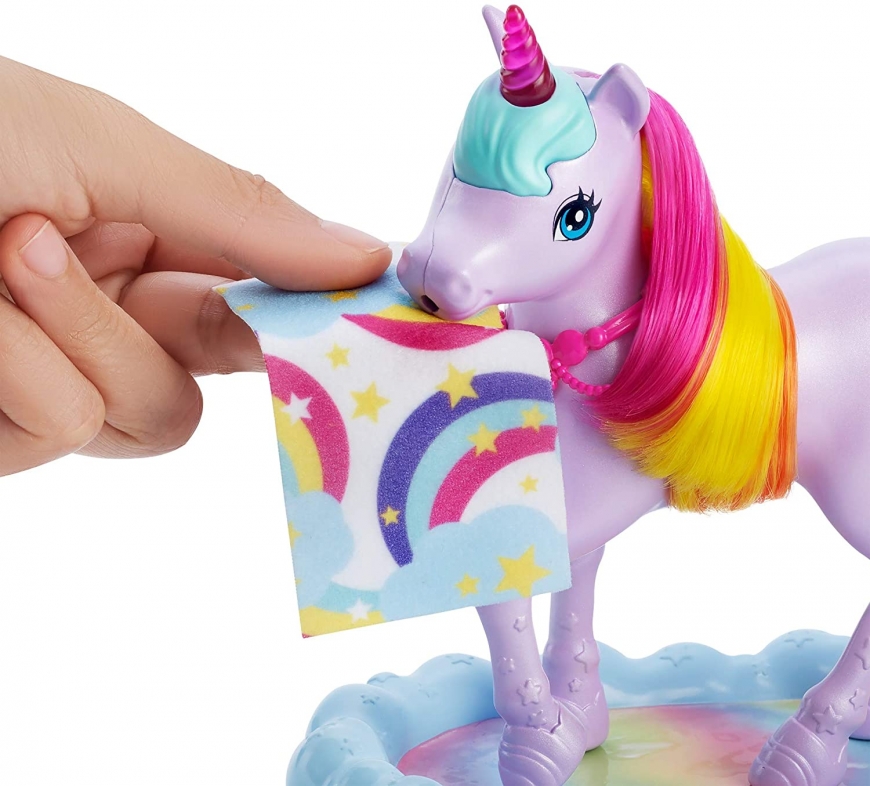 Barbie GTG01-Dreamtopia Doll with Unicorn, Nurturing Playset