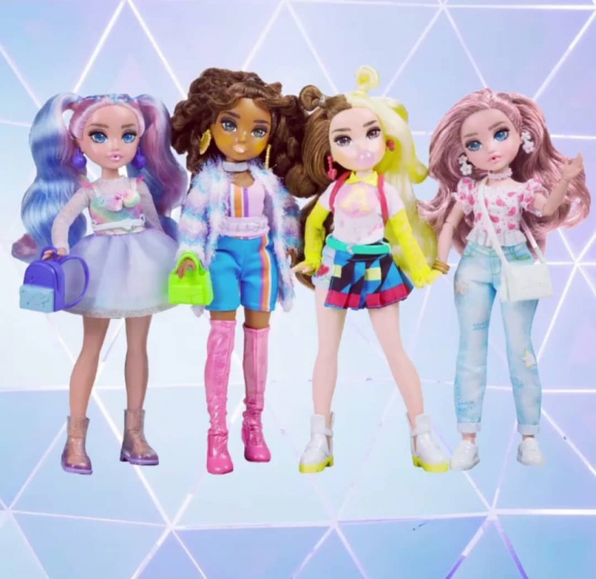 Glo Up Girls dolls