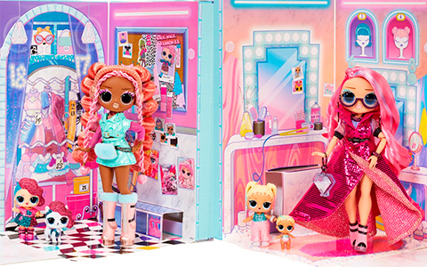 LOL OMG Fashion Show Mega Runway set with 12 exclusive dolls, including Stylez and Sashay