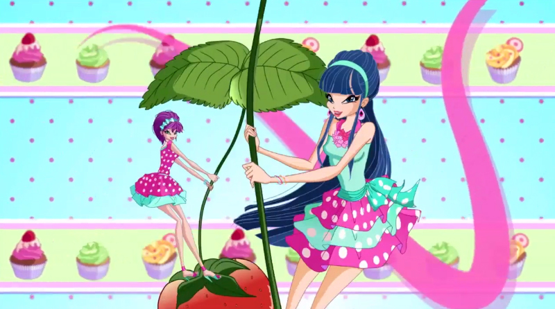 World of Winx season 2: Winx in super sweet strawberry outfits