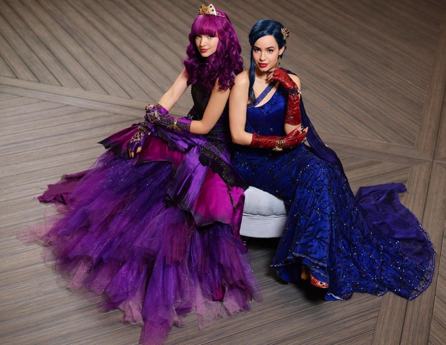 Disney Descendants 2 Mal and Evie cotillion