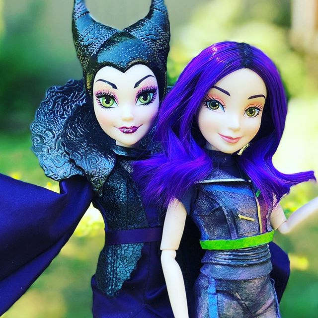 Disney Descendants 3 Mal custom doll