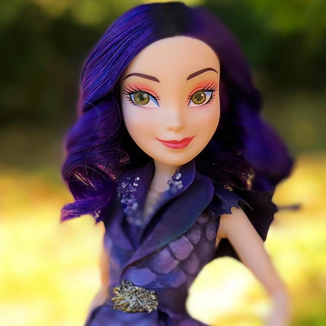 Disney Descendants 3 Mal custom doll