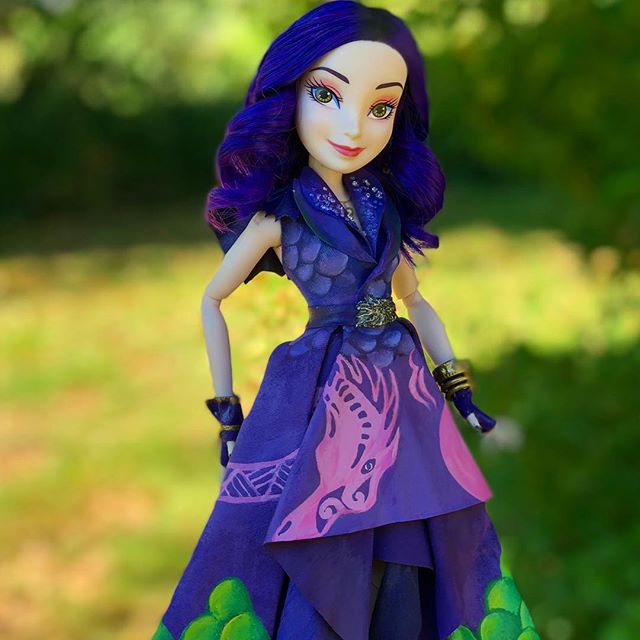 Disney Descendants 3 Mal custom doll