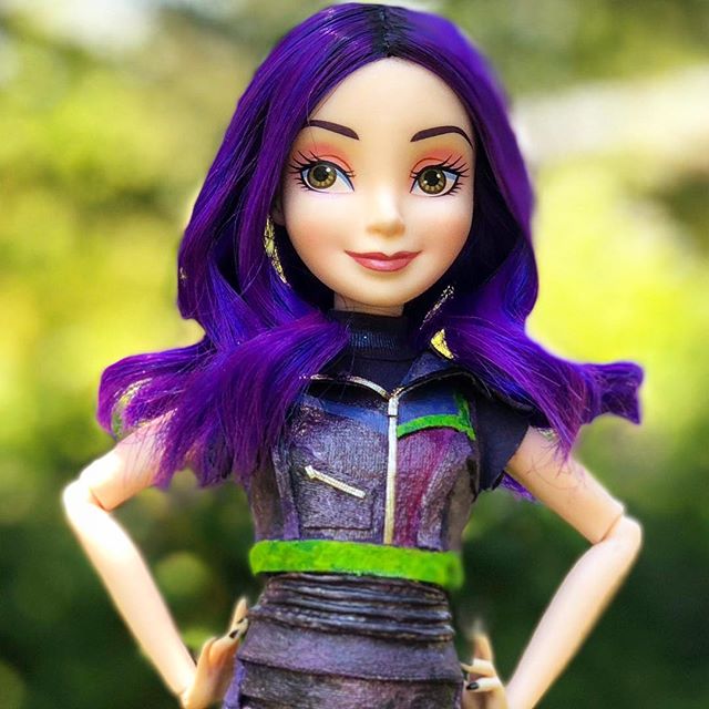 Disney Descendants 3 Mal custom doll