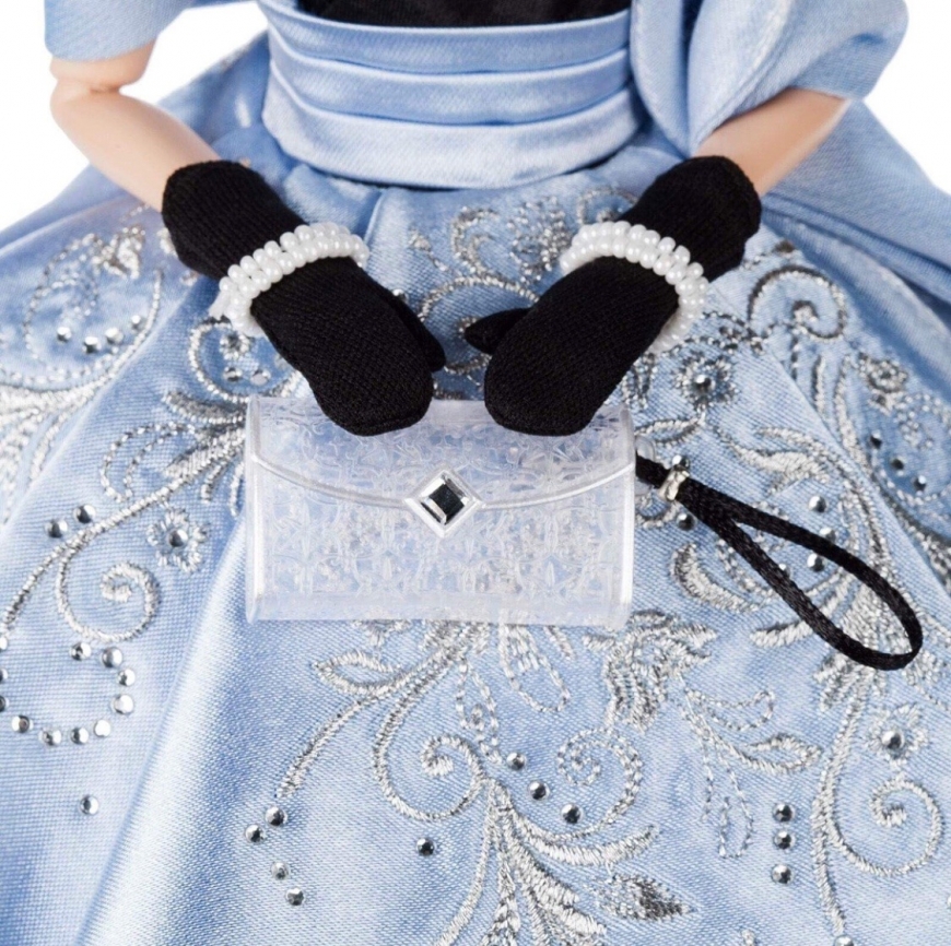 Cinderella Premiere Series doll