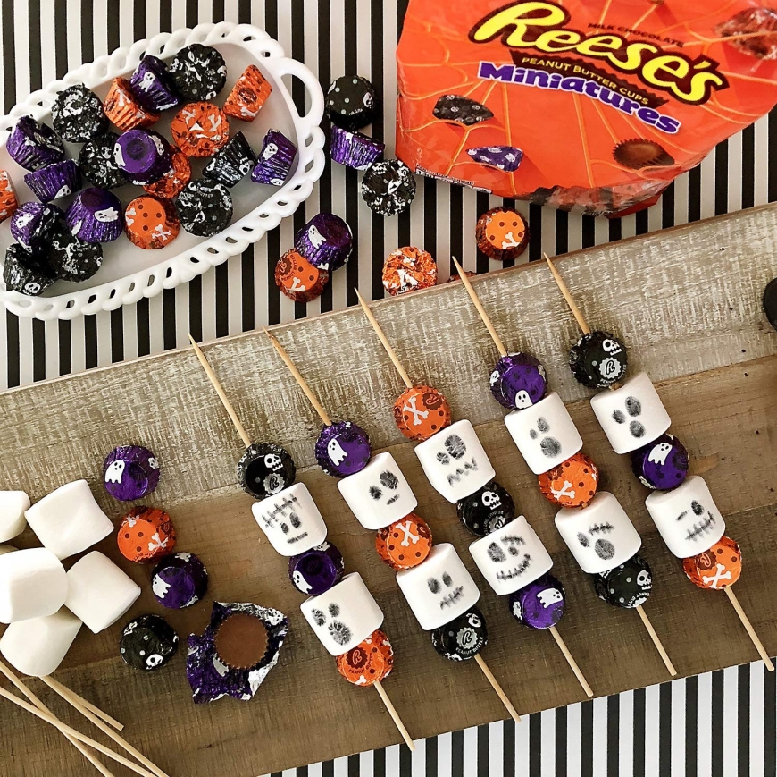 Reese's Halloween Peanut Butter Cup Miniatures