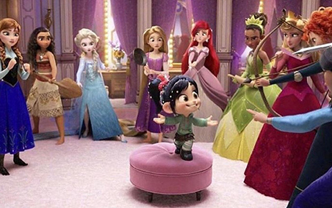 More footage with Disney Princesses in "Ralph breakes the internet"