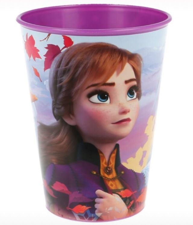 Frozen 2 new pictures of Elsa and Anna Frozen 2 new pictures of Elsa and Anna