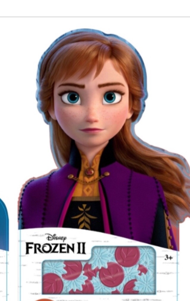 Frozen 2 new pictures of Elsa and Anna