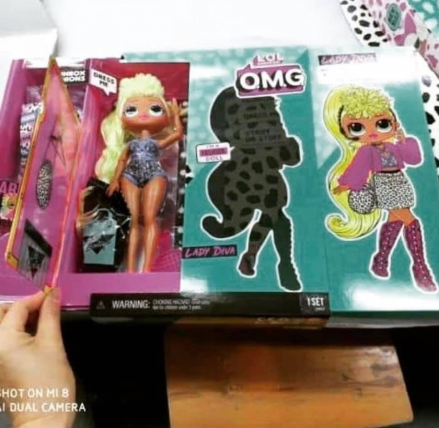 Lol surprise big fashion dolls LOL OMG