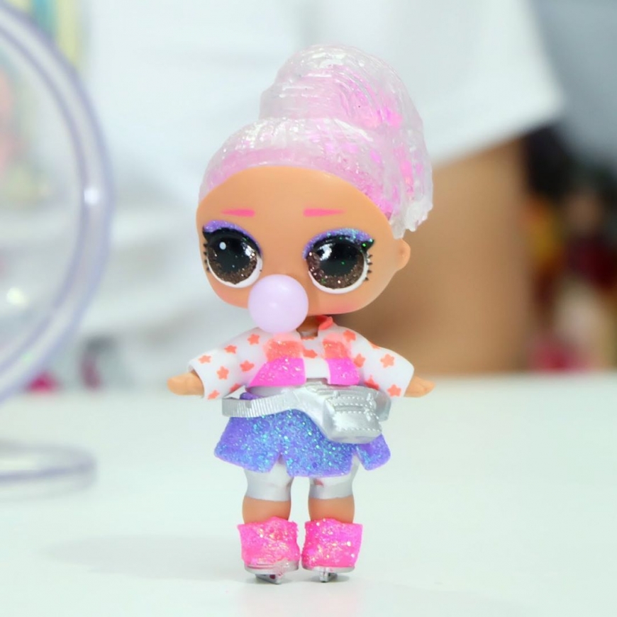 LOL Surprise Winter Disco Glitter Globe dolls