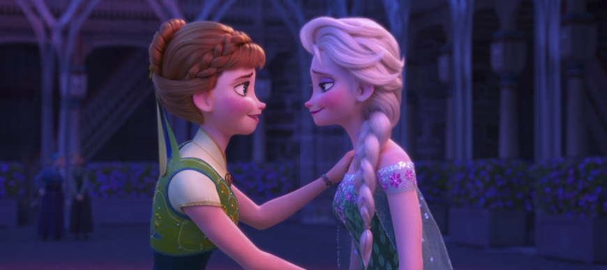 Anna and Elsa holding hands in Frozen Fever