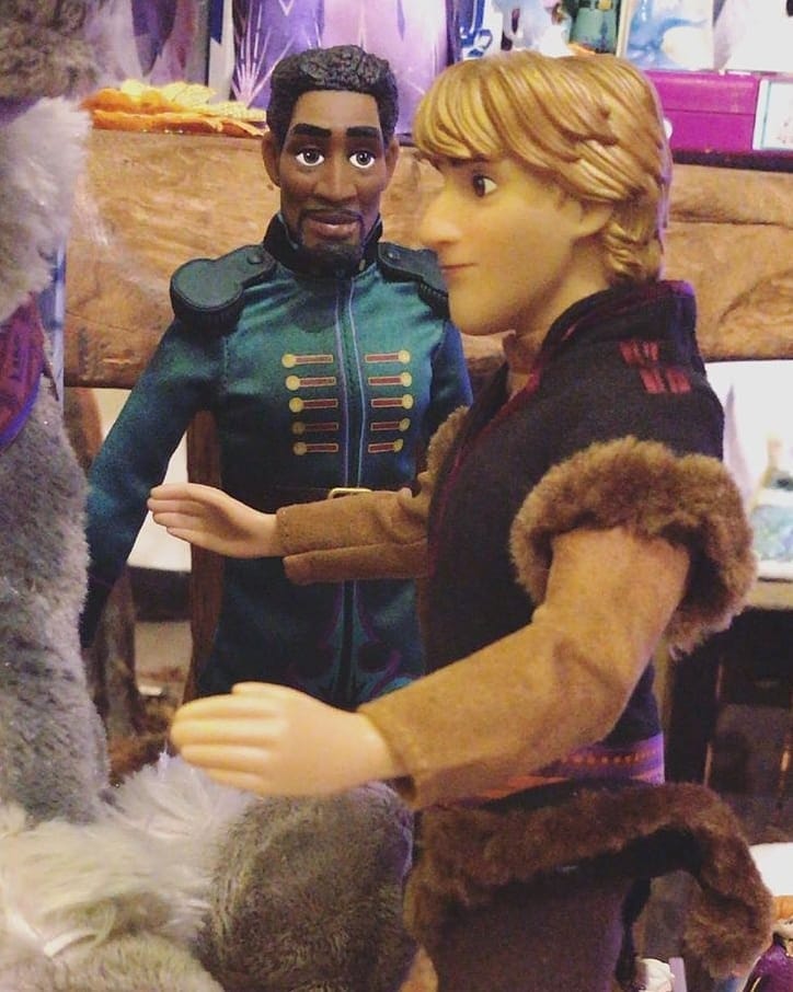 More Frozen 2 Disney Store dolls