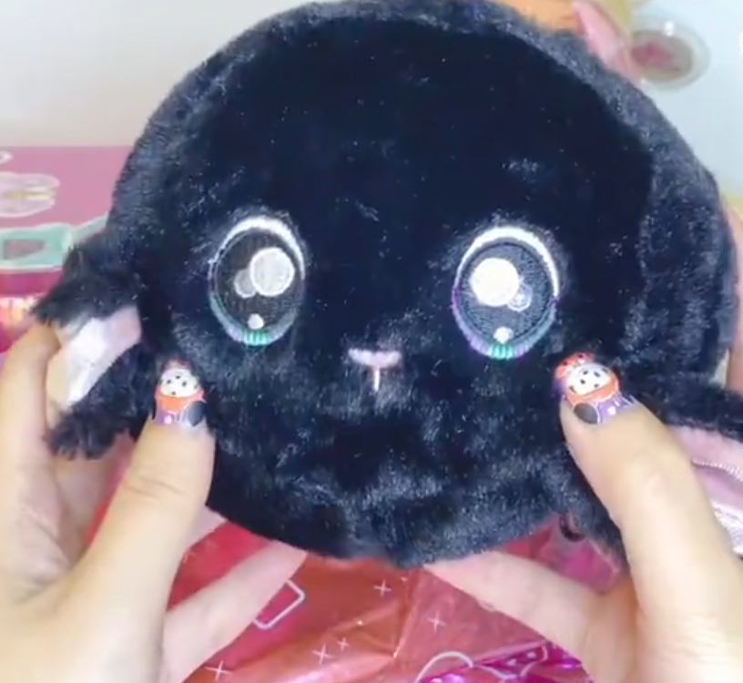 nanana surprise pom keychan bag