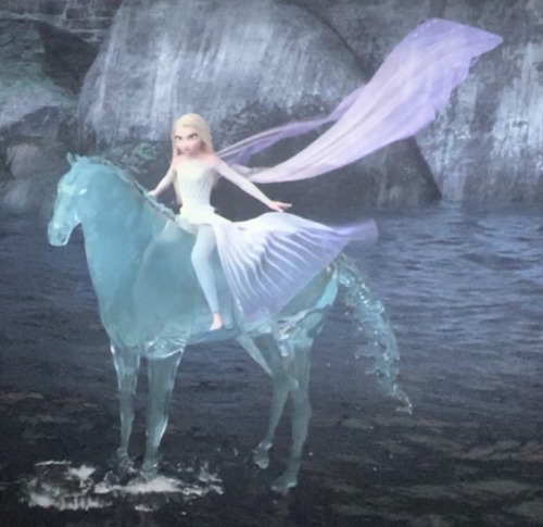 Elsa and Nokk saving Arendelle from flood Frozen 2