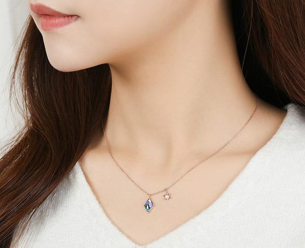 CLUE Frozen 2 - incredibly beautiful Spirit Necklace jewerly collection from popular Korean brand