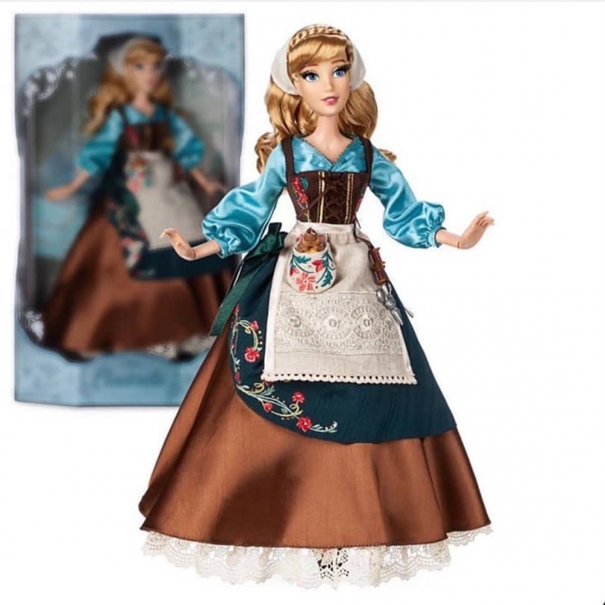 Disney Limited Edition doll 2020 Cinderella peasant dress