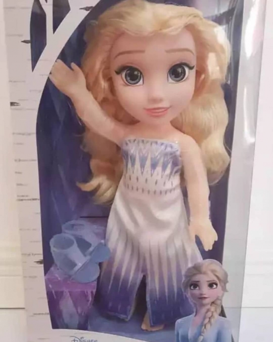Jakks Pacific Frozen 2 Elsa Snow Queen doll 2020
