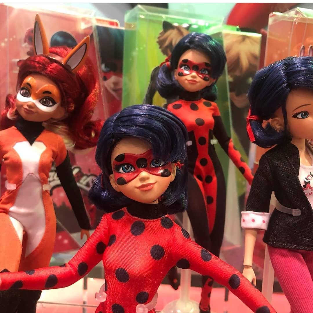 Miraculous Ladybug Heroez 4-Pack Dolls w/Exclusive Ladybug Doll by  Playmates Toys