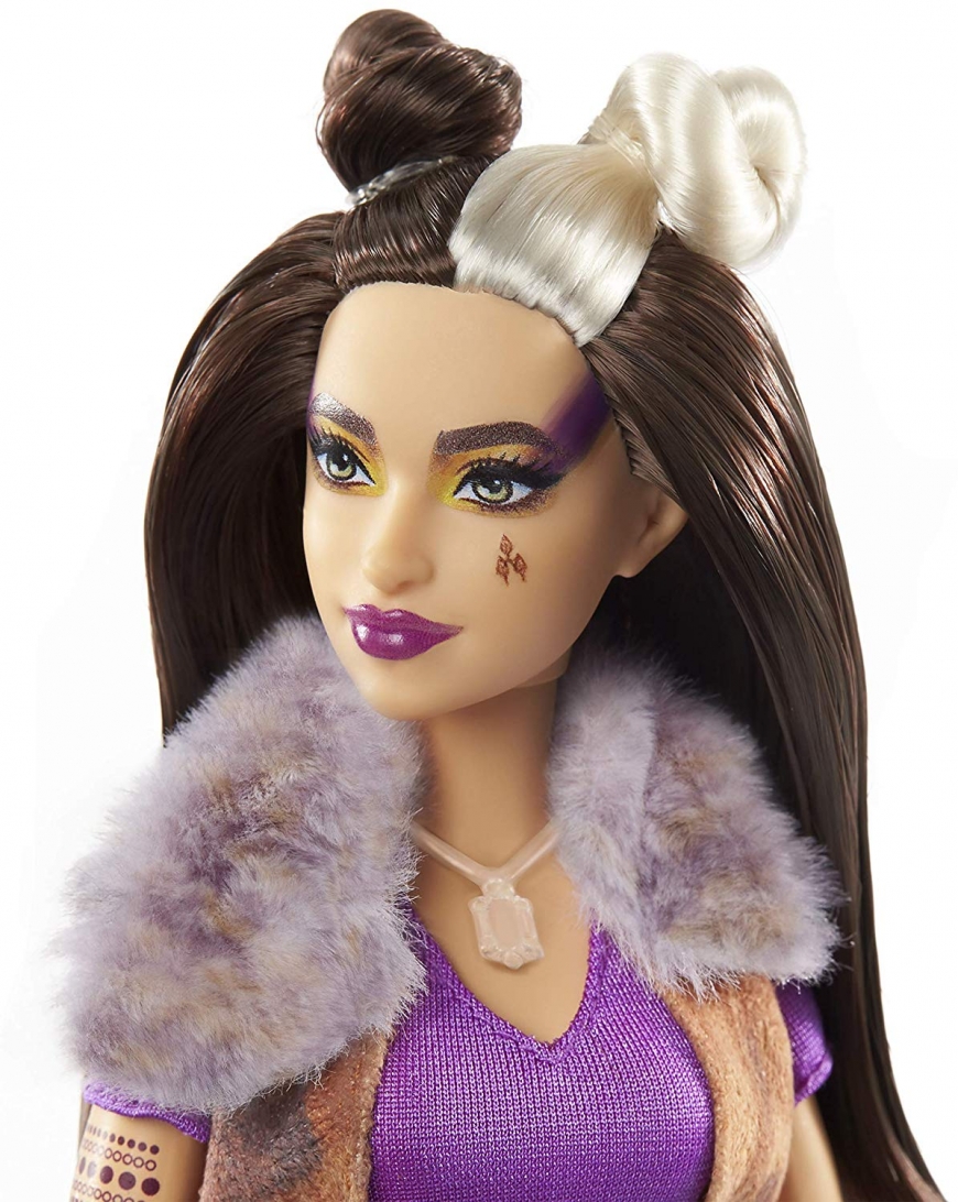 Disney Zombies 2 Wynter doll