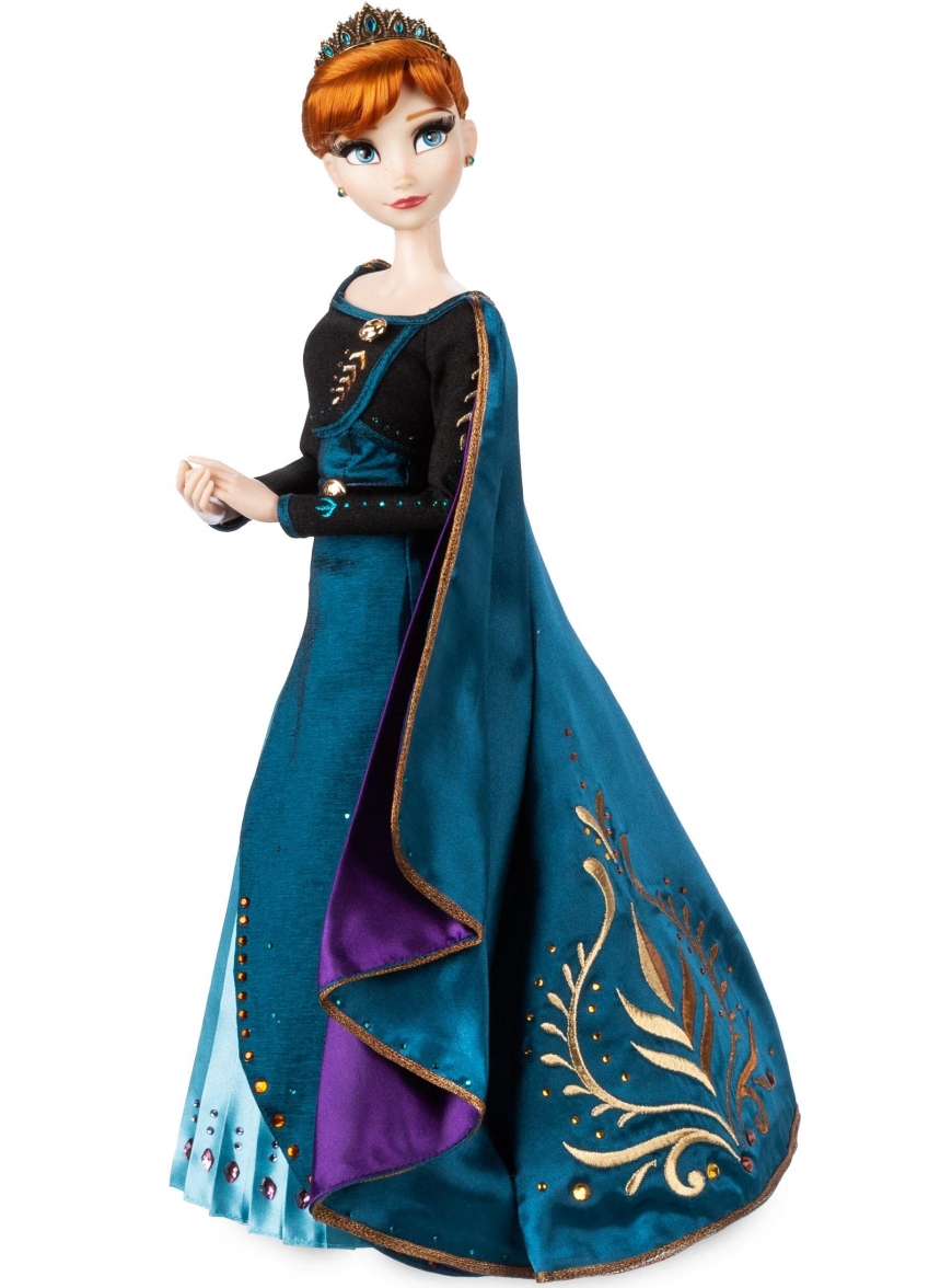 Updated with links. New detailed pictures of Elsa and Anna Frozen 2 17” Limited Edition dolls - Elsa Snow Queen and Anna Queen dolls