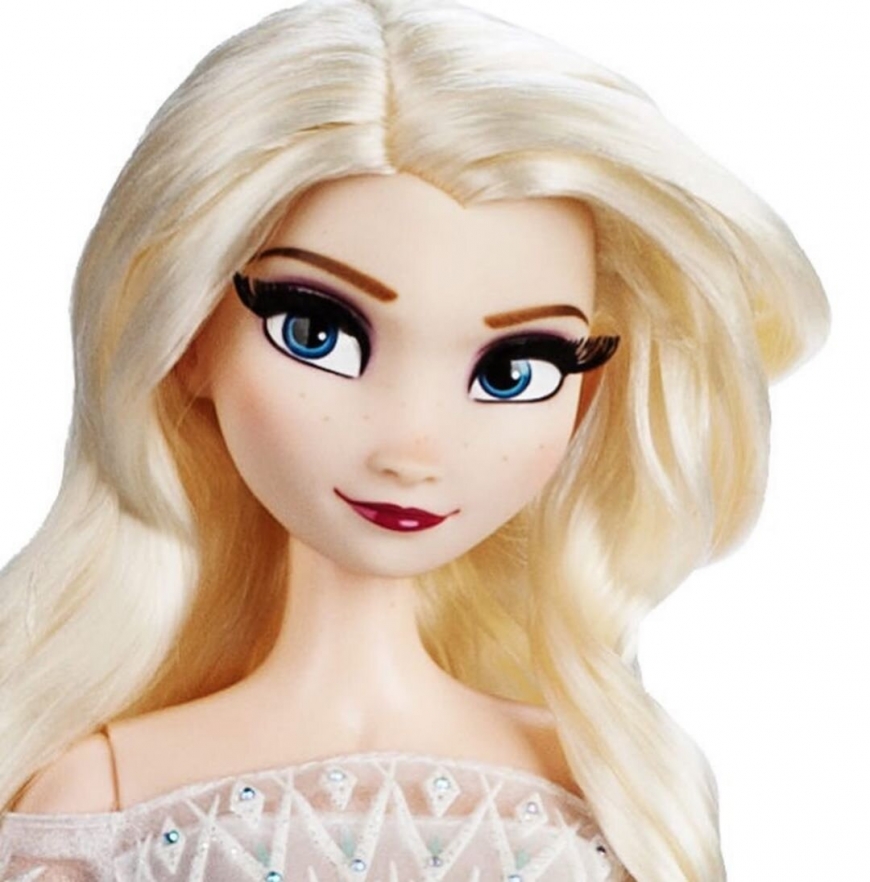 Frozen 2 Elsa white dress limited edition doll