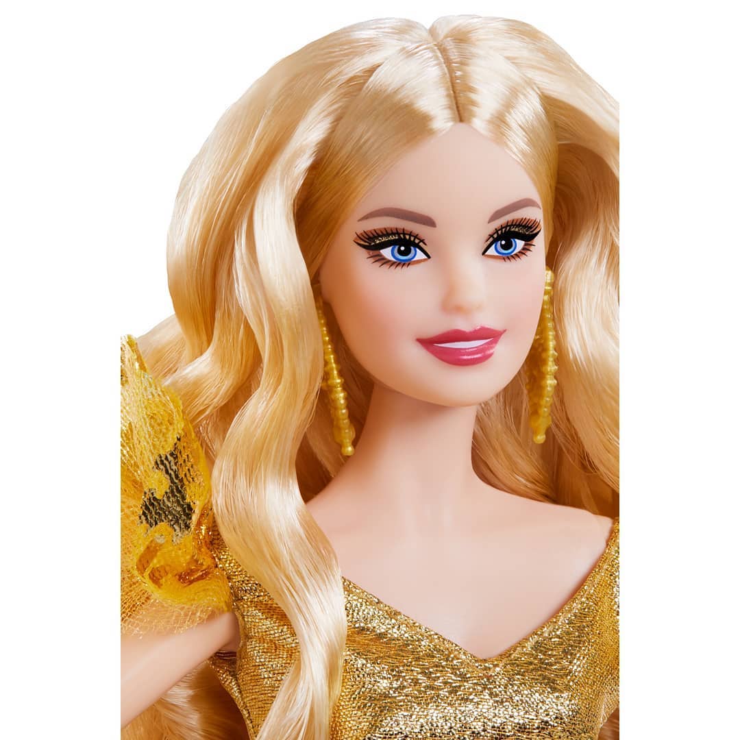 Barbie 2017 Holiday Doll Blonde Hair 