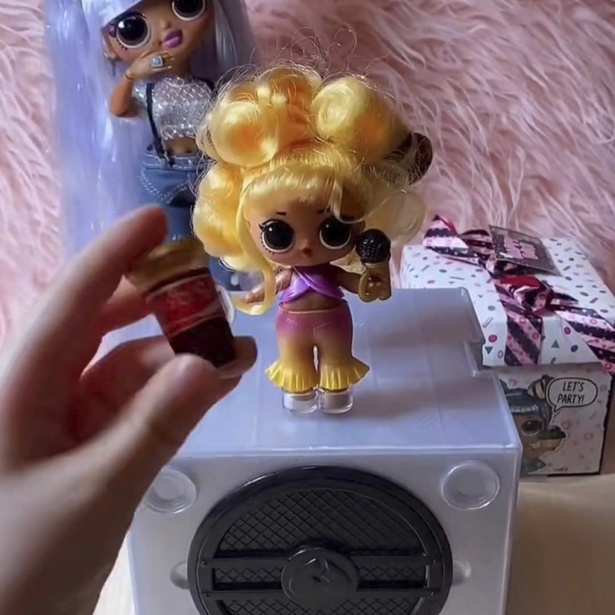 LOL Surprise Remix Hair Flip dolls