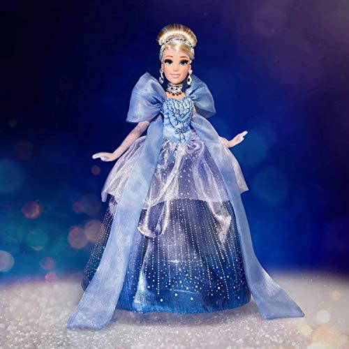 Disney Princess Style Serie Holiday Style Cinderella doll