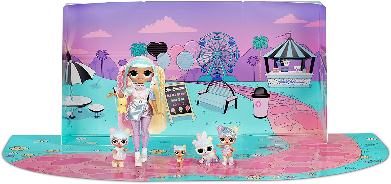 LOL Surprise OMG Bon Bon Family Pack - 2020 exclusive doll set 