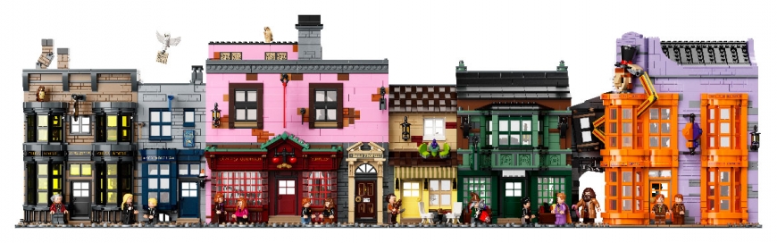 Huge LEGO Harry Potter Diagon Alley 75978 set 2020