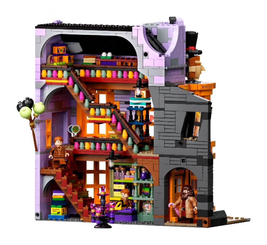 Huge LEGO Harry Potter Diagon Alley 75978 set 2020