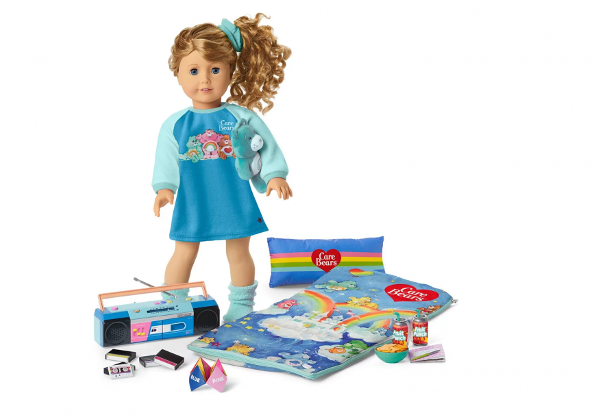 American Girl Courtney Moore 1986 doll and play sets 2020