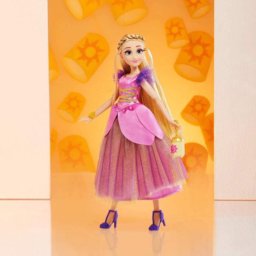 Disney Princess Style Series Rapunzel doll 2