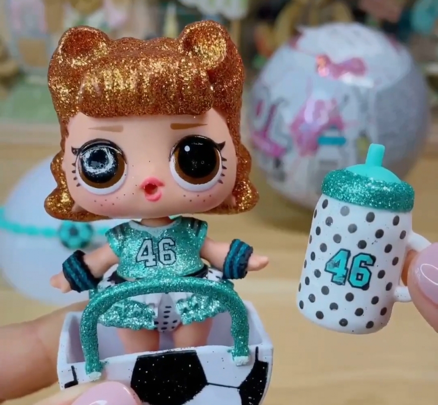LOL Surprise All Star B.B.s Soccer Football unboxing