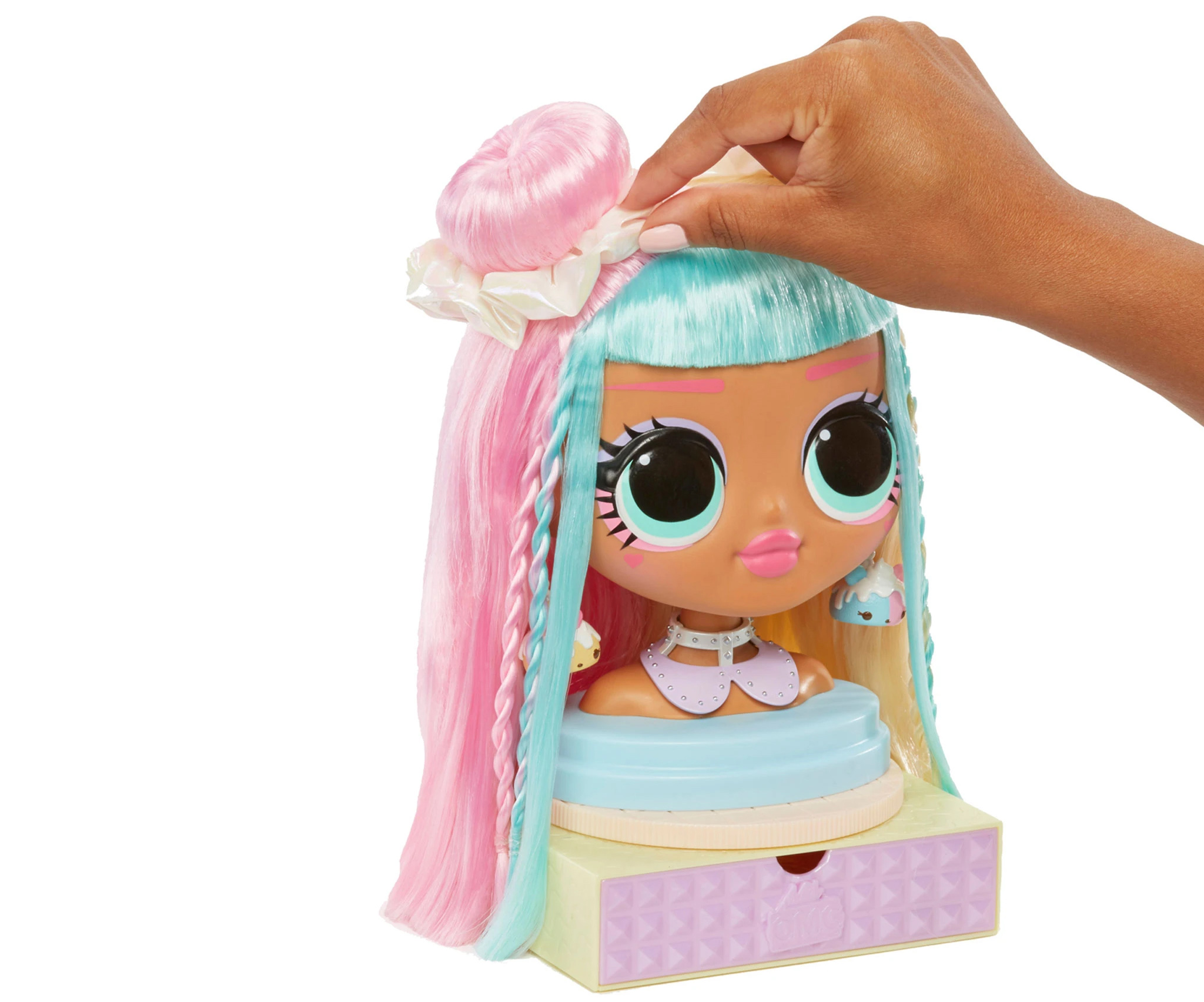 L.O.L. Surprise OMG Styling Head - Candylicious, 30 Surprises, Hair Styling Toy With Accessories