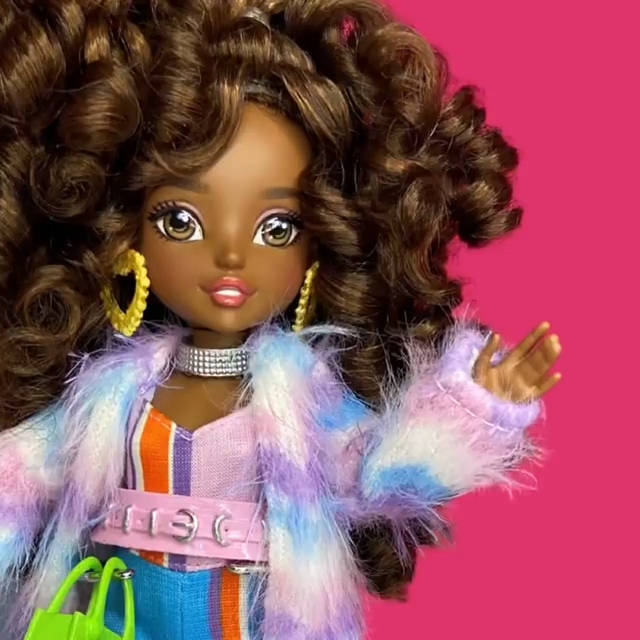 Glo Up Girls fashion dolls Far Out Toys