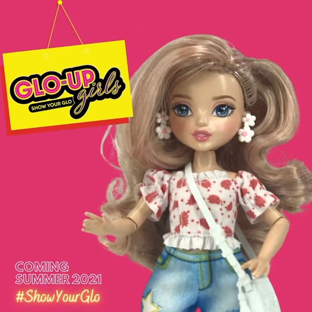 Glo Up Girls fashion dolls Far Out Toys