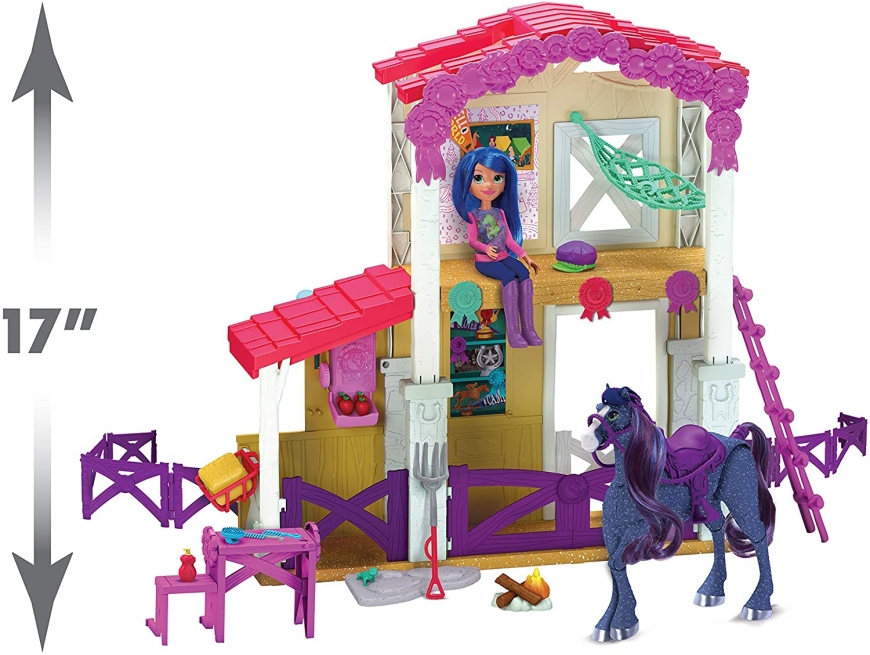 Winner's Stable Camp Clover Barn Playset