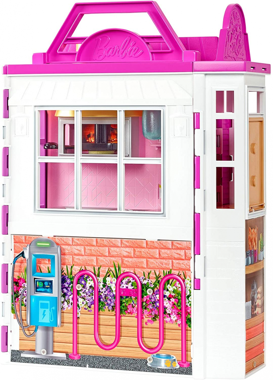 Barbie Cook ‘N Grill Restaurant doll and playset