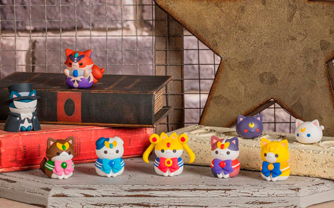 Pretty Guardian Sailor Moon Se-nya-Moon Sailor Mewn cat shaped figurines