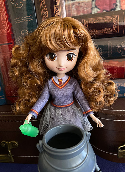 Harry Potter Wizarding World 8 inches dolls from Spin Master: Harry Potter, Hermione Granger, Luna Lovegood, Cho dolls, sets and more