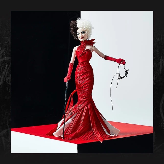 Cruella 2021 Movie Dress Outfits