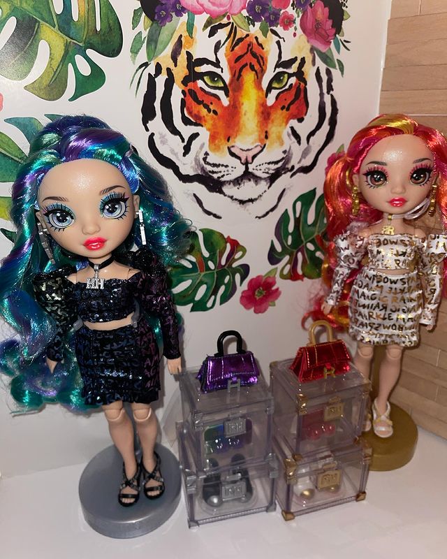 Rainbow High Twins dolls