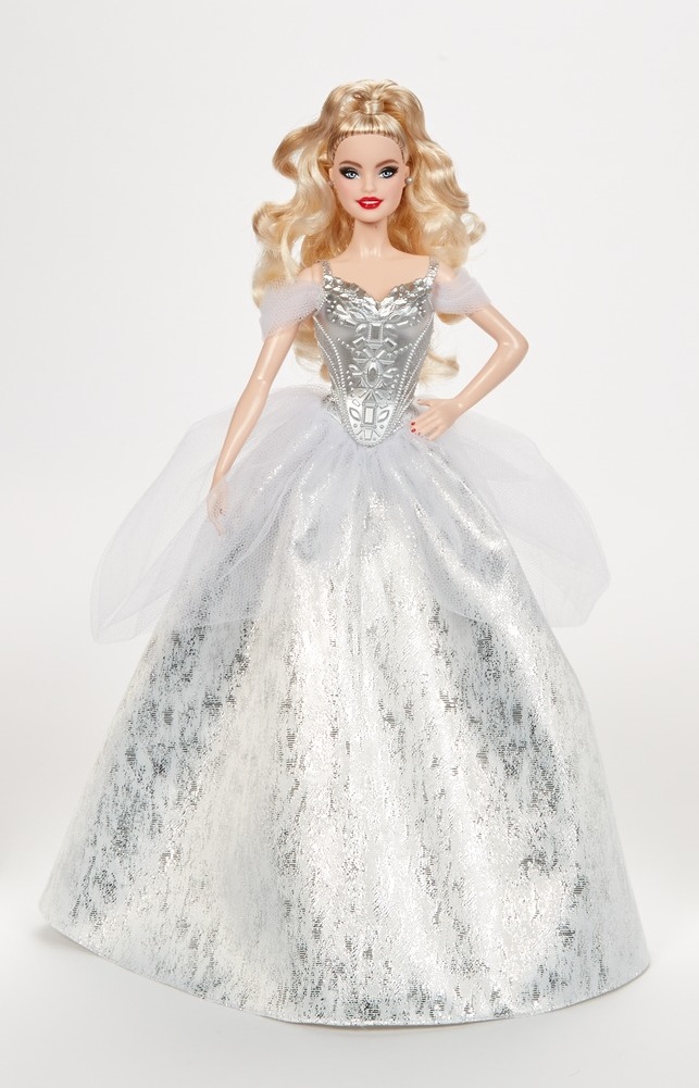 Barbie Holdays 2021 doll